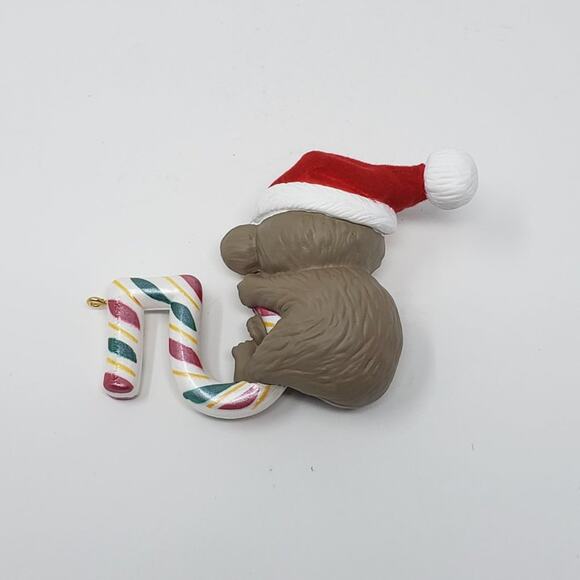 1991 Hallmark Child’s Fifth Christmas Handcrafted Keepsake Holiday Ornament - Picture 6 of 7